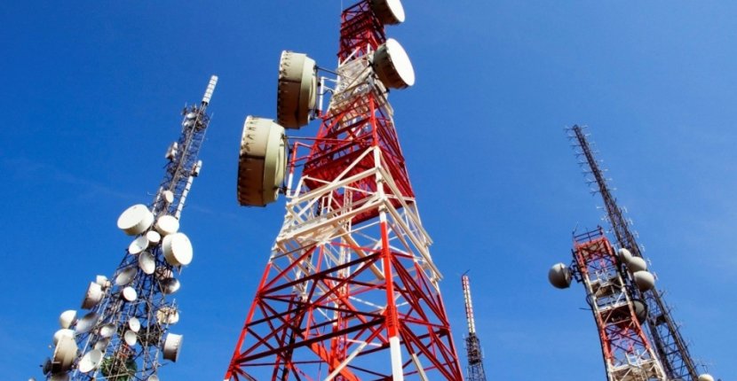 До конца года операторов освободят от покрытия федеральных трасс сетями LTE